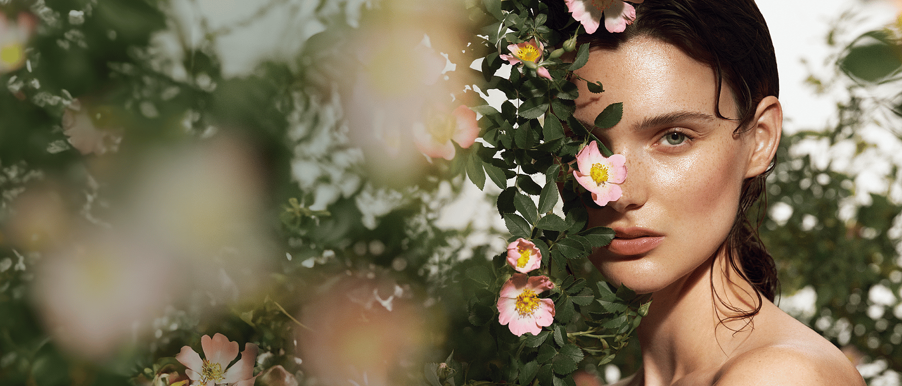 NUEVA GAMA FACIAL ALISANTE E ILUMINADORA