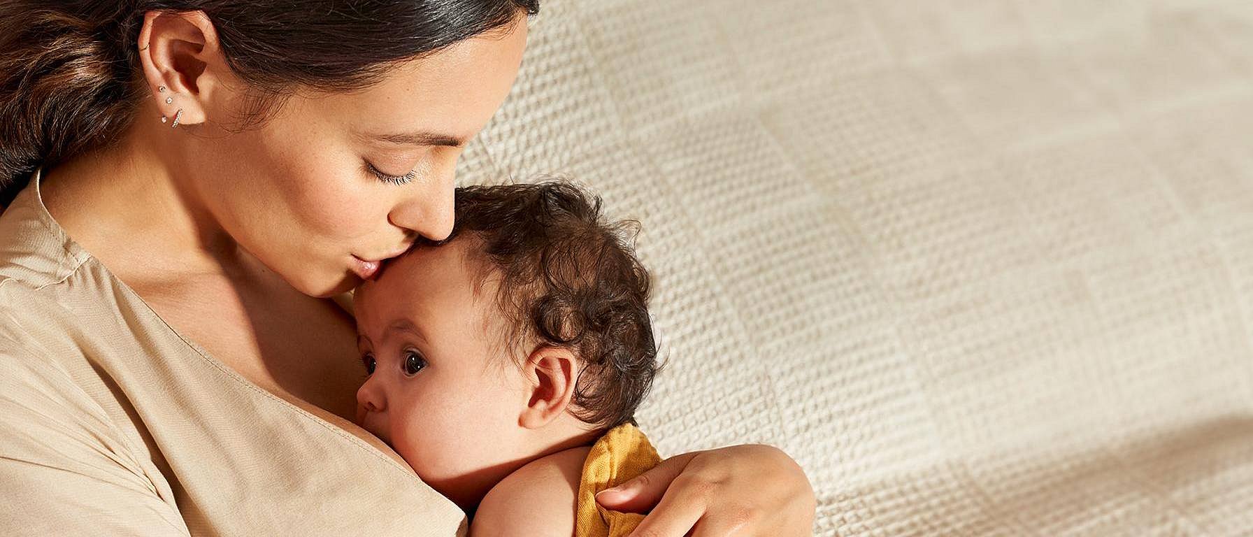 bebe y mama