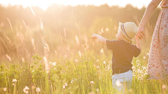 sol naturaleza niño