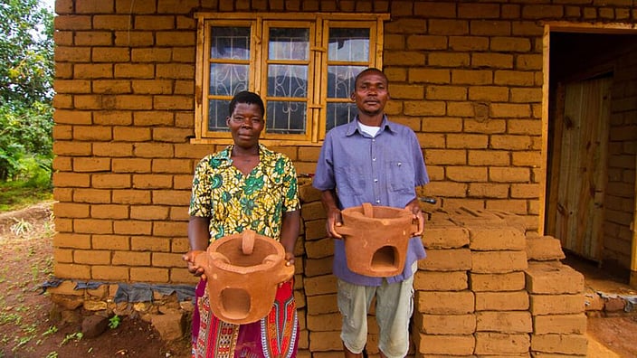 Estufas Eficientes en Uganda