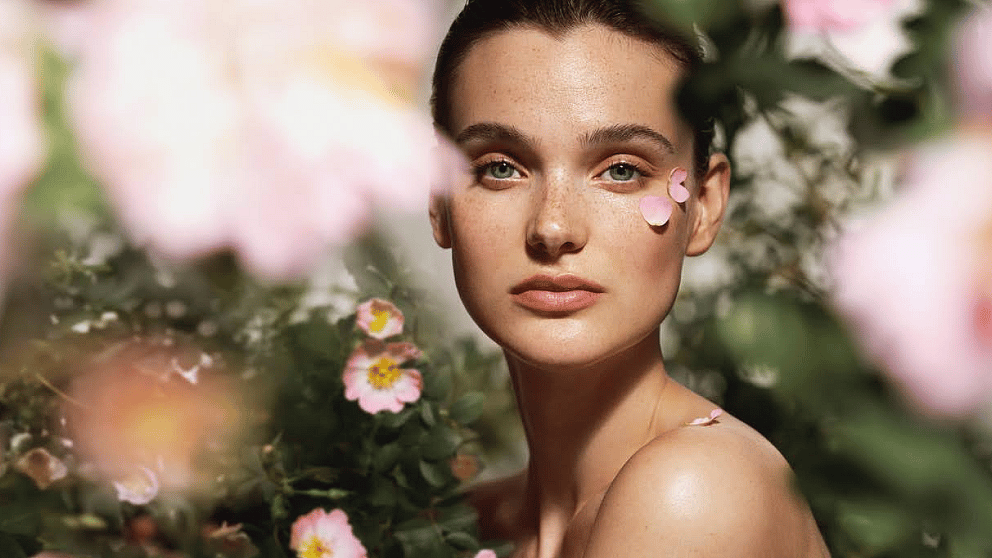 Nueva gama facial Alisante e Iluminadora de Rosa Mosqueta y Té Blanco